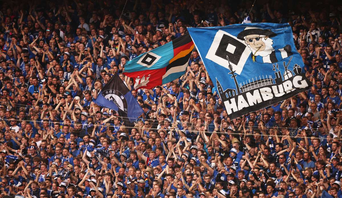 Die Fans des Hamburger SV hoffen im fünften Anlauf auf den Bundesliga-Aufstieg.