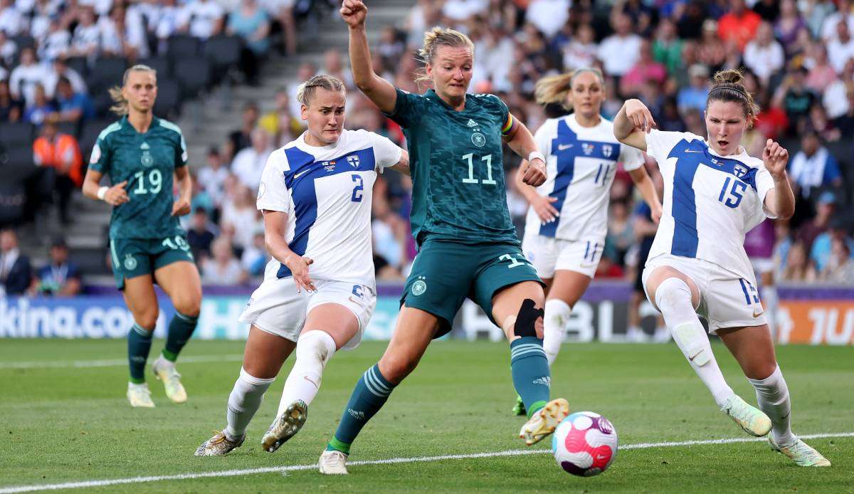 Alexandra Popp schoss im letzten Gruppenspiel gegen Finnland das zwischenzeitliche 2:0.