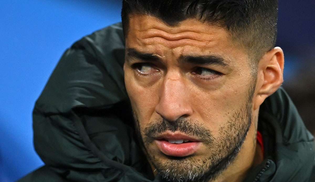 LUIS SUAREZ: Der Uruguayer kehrt zu seinem ersten Profiverein zurück. Der 35-Jährige, nach einem Engagement bei Atletico Madrid derzeit vereinslos, gab am Dienstag via Twitter bekannt, dass er mit Nacional Montevideo Einigung erzielt habe.