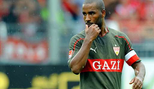 Stuttgarts Cacau verschoss gegen Mainz in der 19. Minute einen Elfemter