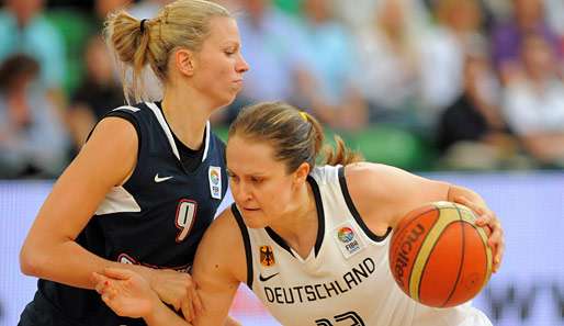 Linda Fröhlich war mit 19 Punkten und 11 Rebounds die beste DBB-Spielerin