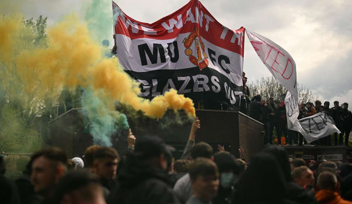 Im vergangenen Jahr musste ein United-Spiel gegen Liverpool wegen Fan-Protesten abgesagt werden.