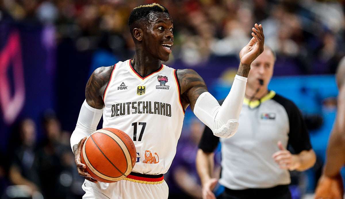 Dennis Schröder und das DBB-Team treffen im Viertelfinale der EuroBasket 2022 auf Griechenland.