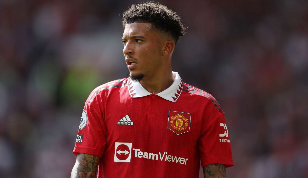 Jadon Sancho spielt bei United aktuell groß auf. Was viele nicht wissen: Er ließ sich einst ein Gedicht-Tattoo stechen - mit emotionalem Hintergrund.