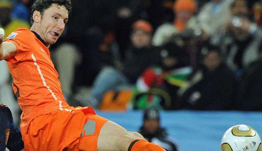 Mark van Bommel trägt künftig auch die Kapitänsbinde der Niederlande