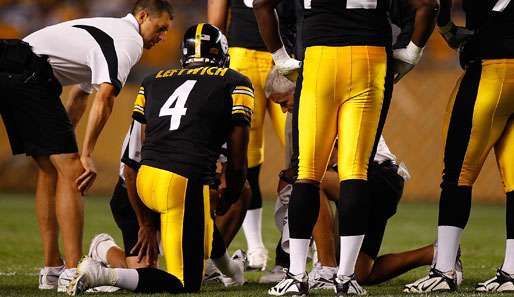 Byron Leftwich verletzte sich gegen die Carolina Panthers am Knie