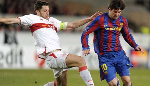 Matthieu Delpierre (l.) spielt bereits seit 2004 in Stuttgart