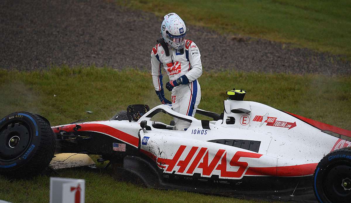 Mick Schumacher verlor auf dem nassen Kurs in Suzuka die Kontrolle über seinen Haas-Boliden.