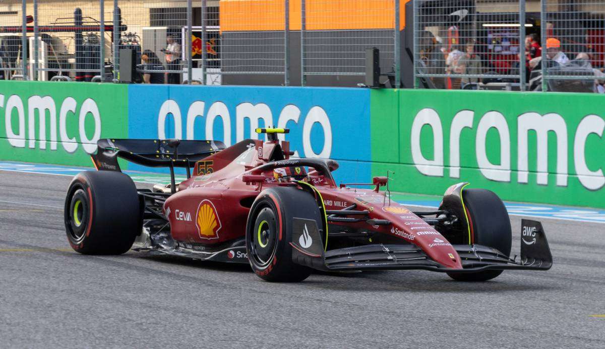 Kann sich Carlos Sainz heute erneut die Poleposition sichern? Am vergangenen Wochenende konnte der Ferrari-Pilot seinen Boliden im Qualifying in Austin auf Platz eins stellen.