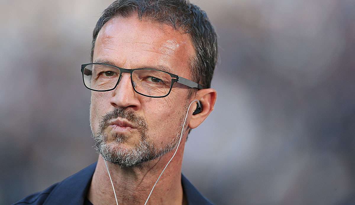 Fredi Bobic sieht komplizierte Zeiten auf die Hertha zukommen.