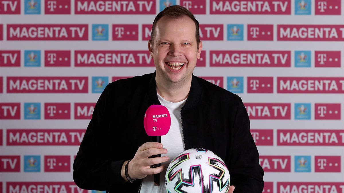 Die Chance auf einen Traumjob als Kommentator*in: MagentaSport und 
