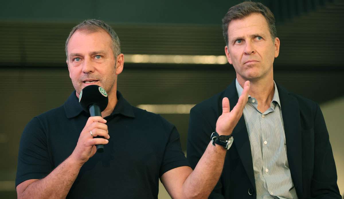 Hansi Flick und Oliver Bierhoff führen das DFB-Team in Katar an.