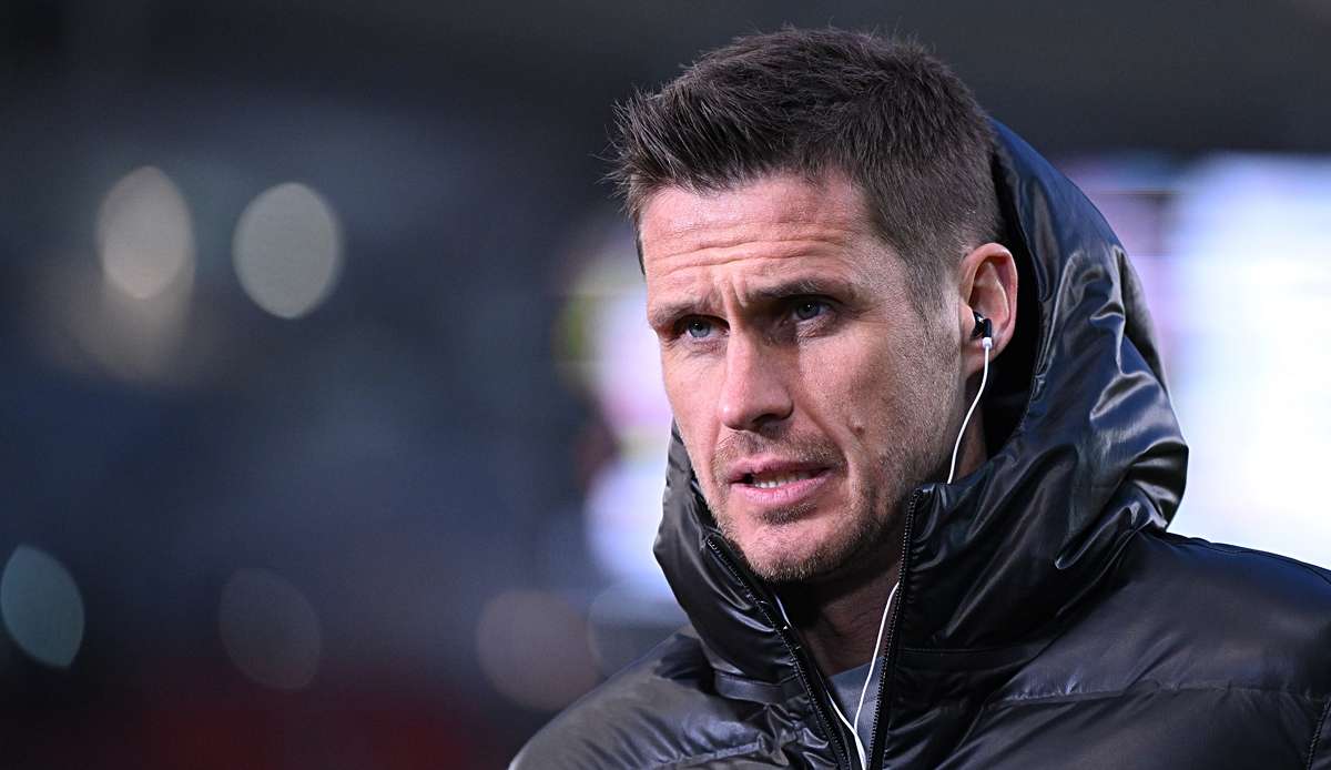 Sebastian Kehl will nach einer "kritischen" Analyse den eigenen Ansprüchen gerecht werden. Zudem äußerte sich der BVB-Sportdirektor zu möglichen Wintertransfers.