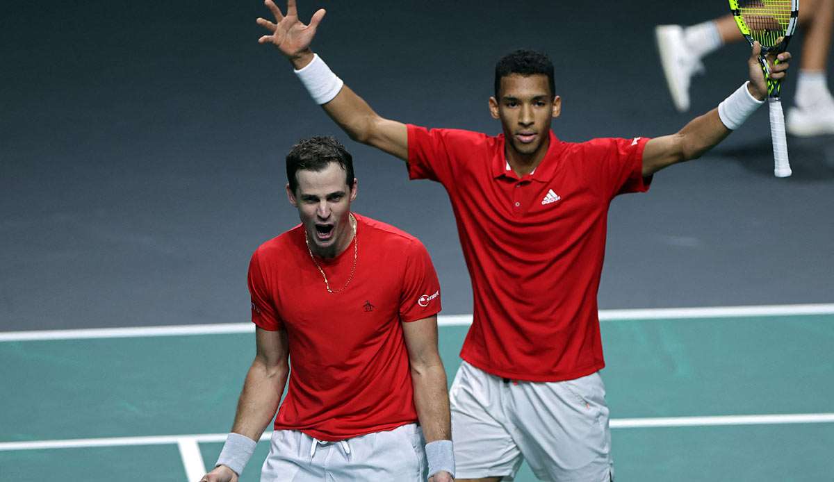 Vasek Pospisil (l.) und Kanadas Topstar Félix Auger-Aliassime feiern den erstmaligen Einzug ins Davis-Cup-Finale.