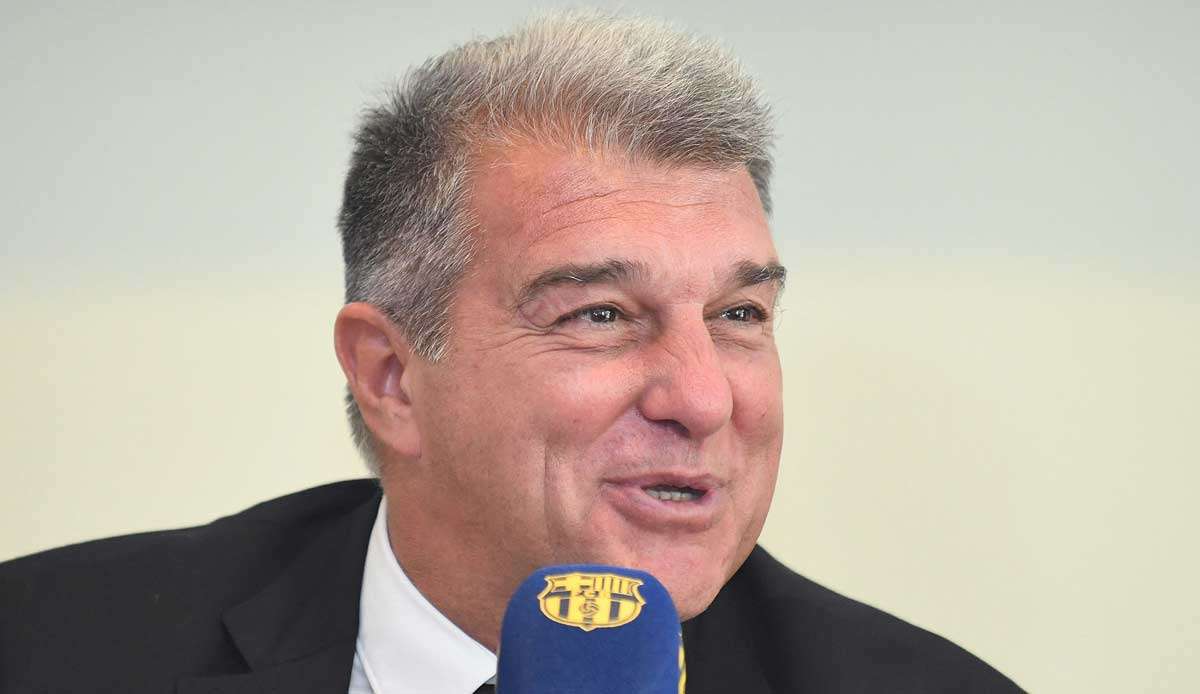 Joan Laporta hat das Interesse des FC Barcelona an Benjamin Pavard bestätigt.