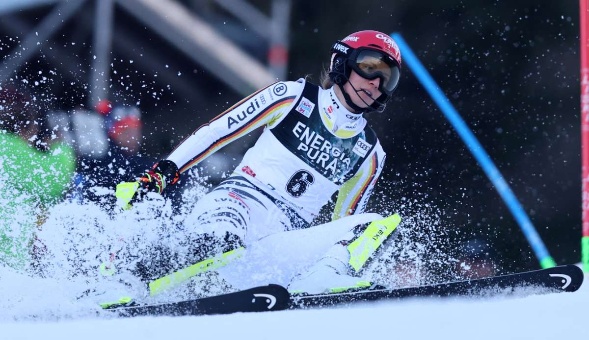 Lena Dürr hofft nach dem verpatzten Start ins neue Jahr beim Riesenslalom der Frauen in Kranjska Gora um die Podiumsplätze mitzufahren.