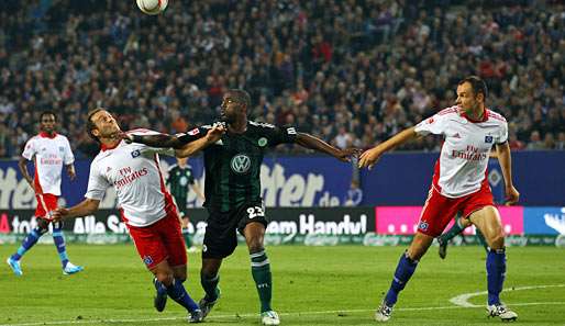 Wolfsburgs Grafite (Mitte) trifft besonders gerne gegen den HSV - nun bereits schon sechs Mal