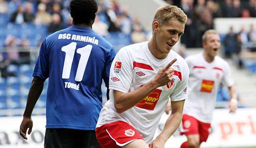 Nils Petersen (r.) wechselte im Januar 2009 von Carl Zeiss Jena zu Energie Cottbus