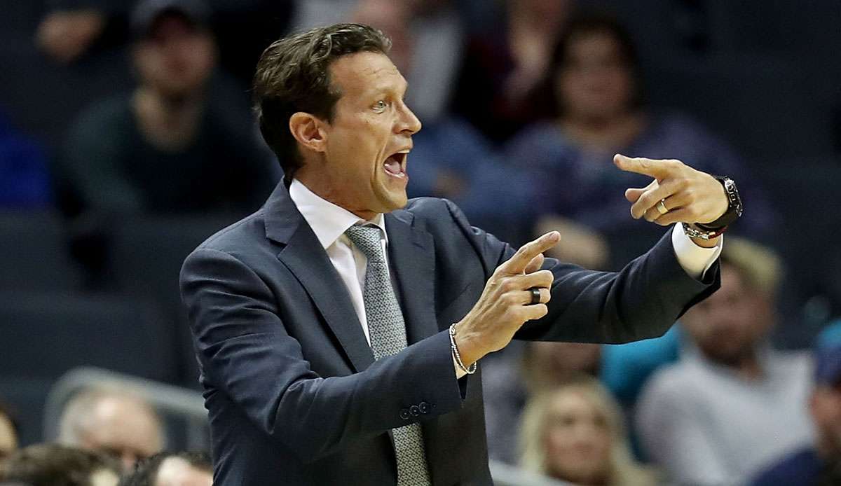 Quin Snyder wird mit den Atlanta Hawks ein Team im Playoff-Rennen übernehmen.