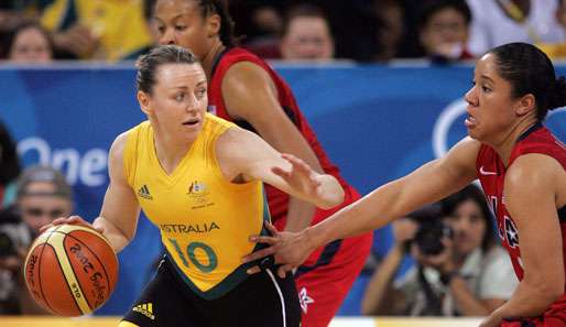 Die Australierin Kristi Harrower (l.) spielt in der WNBA für die Los Angeles Sparks 