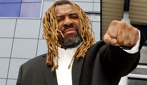 Shannon Briggs fordert Klitschko-Rücktritt als UNESCO-Botschafter