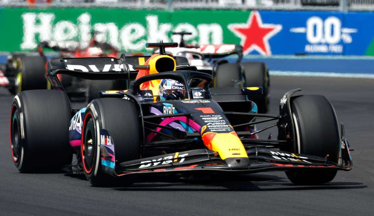 Red-Bull-Fahrer Max Verstappen geht als Titelverteidiger in die Formel-1-Saison 2023.