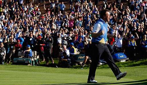 Graeme McDowell lochte an der 16 den entscheidenden Birdie-Putt