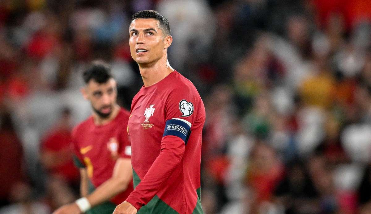 Cristiano Ronaldo führt die portugiesische Nationalmannschaft als Kapitän an.