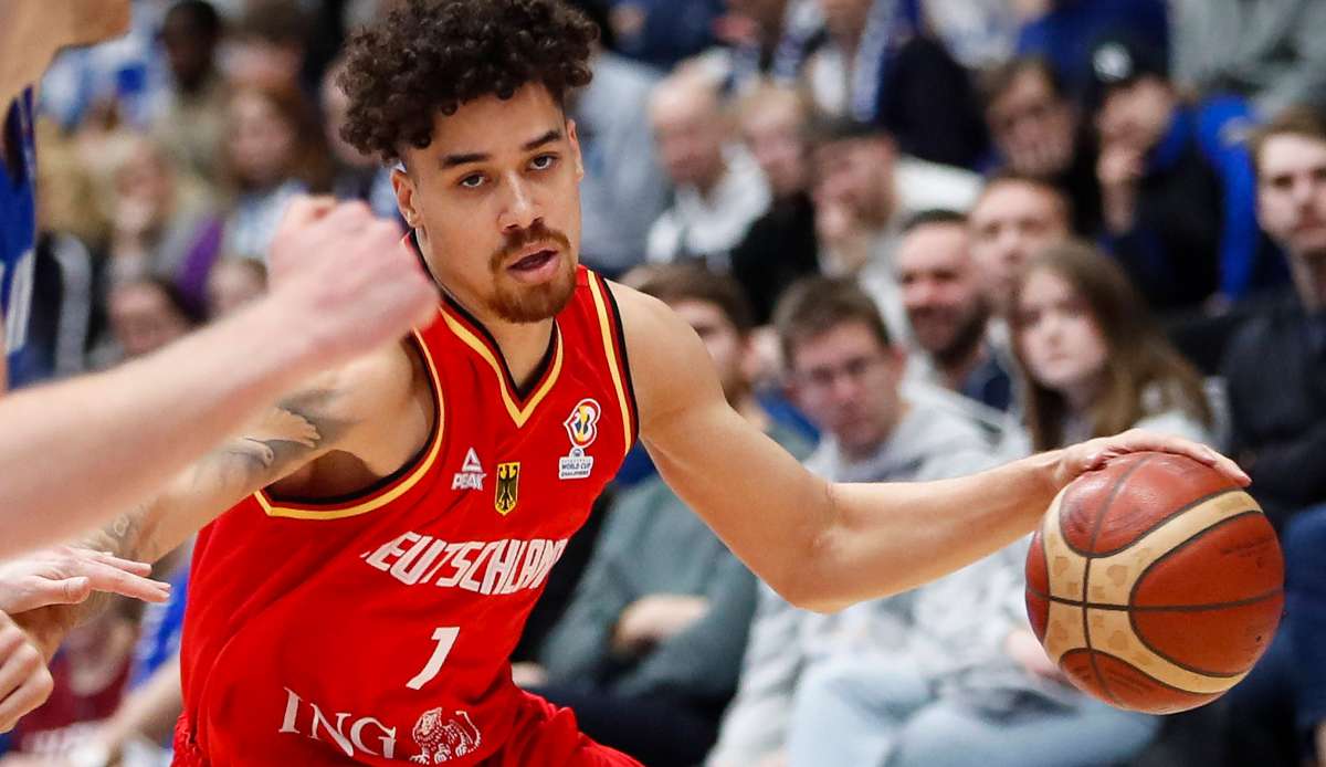 Joshua Obiesie kommt auf 7 Länderspiele.