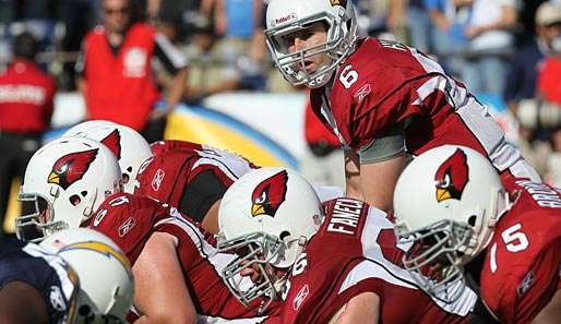 Quarterback Max Hall steht die Angst ins Gesicht geschrieben. Bei dieser Offensive Line kein Wunder
