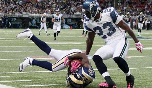 Fällt verletzungsbedingt für den Rest der NFL-Saison aus: Rams-Wide-Reciever Mark Clayton (l.)