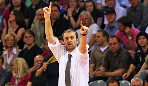 Luka Pavicevic feierte mit seinem Team Alba Berlin einen Auftaktsieg