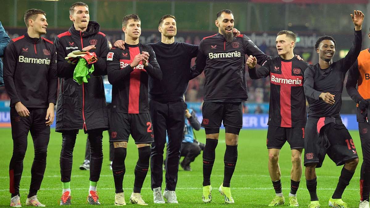 Bayer Leverkusen kommt in dieser Saison aus dem Feiern nicht heraus.