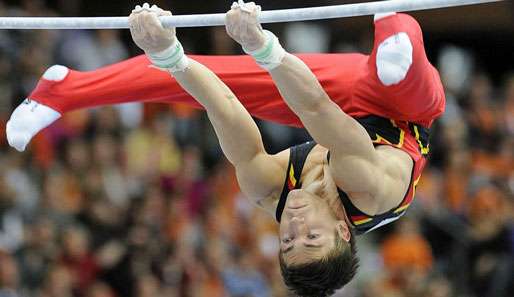 Bei der Turn-WM 2010 in Rotterdam im Mehrkampf-Einzel holte Philipp Boy die Silbermedaille