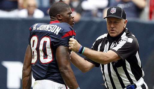 Texans-Star Andre Johnson war nach seinem Fight mit Cortland Finnegan kaum zu beruhigen