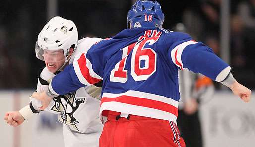 Sean Avery vs. Tyler Kennedy. Rangers vs. Penguins. New York vs. Pittsburgh 