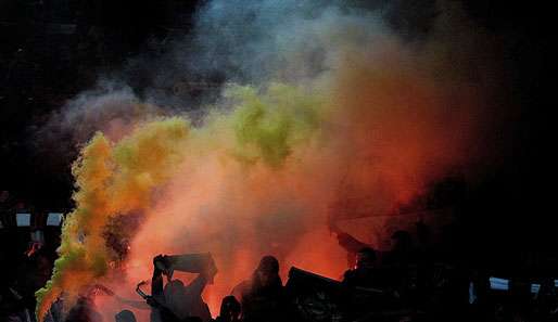 Die Ausschreitungen beim Pokal-Derby in Rom haben Verletzte gefordert