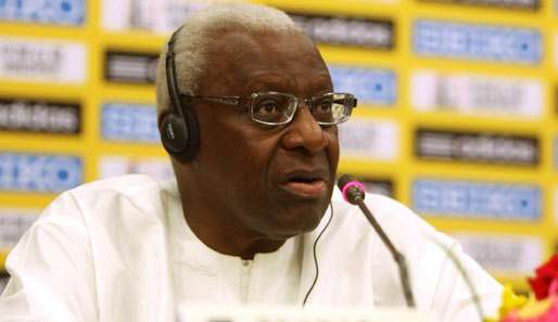 Lamine Diack kritisierte die Pläne Londons, das Stadion nach der Olympiade umzubauen