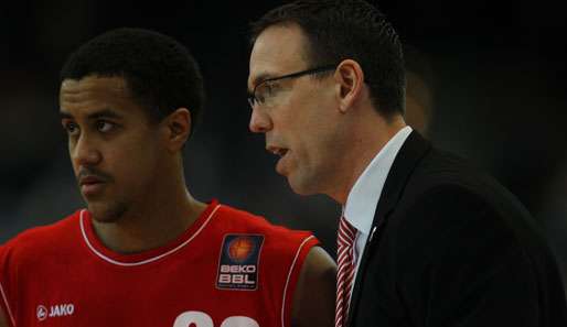 Brose-Coach Chris Fleming (r.) und Brian Roberts mussten die zweite Niederlage einstecken