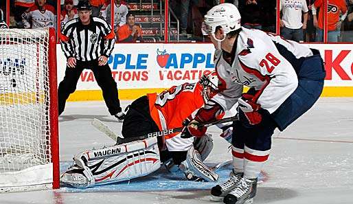 Im Shootout überwand Washingtons Alexander Semin Flyers-Goalie Brian Boucher