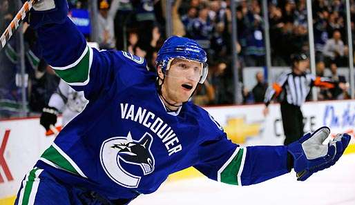 Canucks-Verteidiger Christian Ehrhoff erzielte beim Sieg gegen die Kings sein 13. Saisontor 