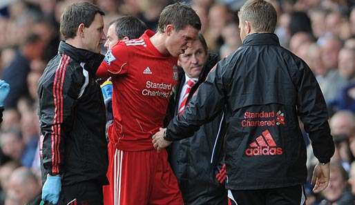 Liverpools Verteidiger Daniel Agger fällt wegen einer Knieverletzung für den Rest der Saison aus