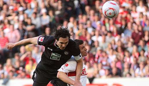 Der erste Streich: Srdjan Lakic (l.) köpft das 1:0, Khalid Boulahrouz kann es nicht verhindern