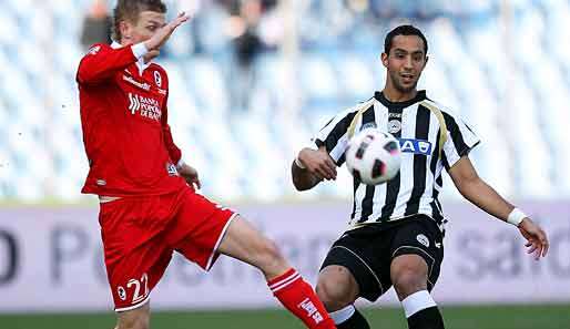 Der norwegische Offensivspieler Erik Huseklepp (l.) spielt beim Serie-A-Absteiger AS Bari