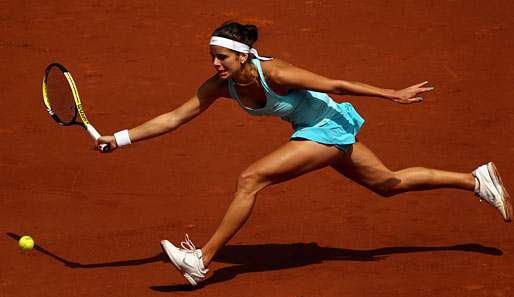 Julia Görges steht nach dem Zweisatzerfolg gegen die Russin im Halbfinale von Madrid