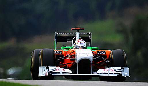 Adrian Sutil wurde vom Lotus-Renault-Geschäftsführer Eric Lux angezeigt
