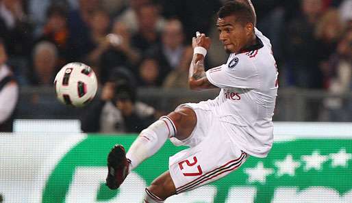 Streift auch in der kommenden Saison das Trikot der Rossoneri über: Kevin-Prince Boateng