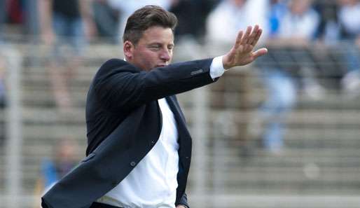 Darmstadt-Trainer Kosta Runjaic freuit sich auf die Neuzugänge Christoph Hübner und Danny Latza