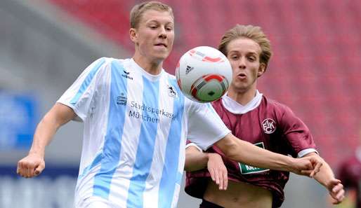 Tobias Schilk (l.) wird ein Jahr zum 1. FC Heidenheim ausgeliehen