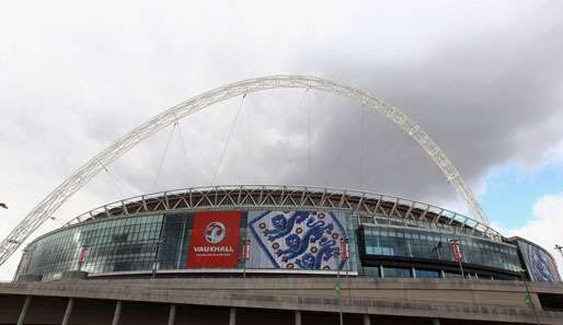 Das Länderspiel zwischen England und den Niederlanden wurde wegen Krawallen abgesagt